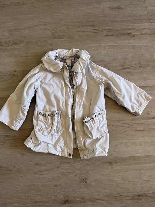 Parka bege H&M para 2 anos