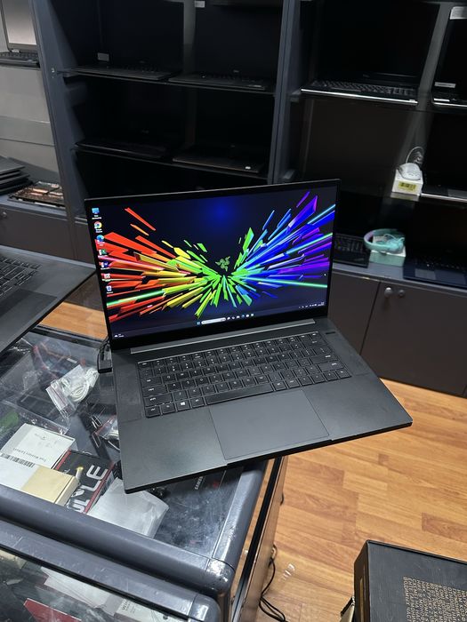 Игровой ноутбук премиум класса Razer nvidia 6гб.