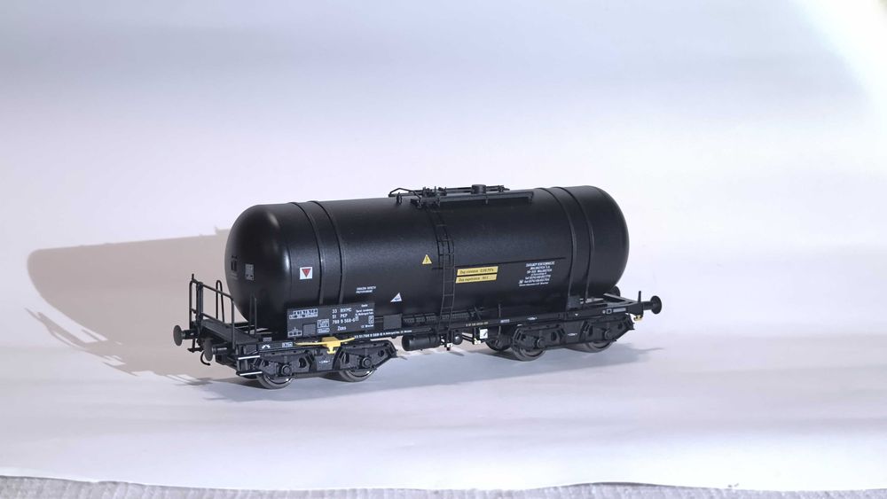 Wagon, cysterna Piko 58453 H0 - Zakłady Koksownicze