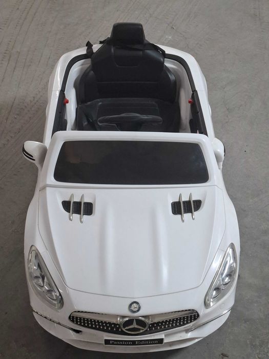 Carro eletrico de criança