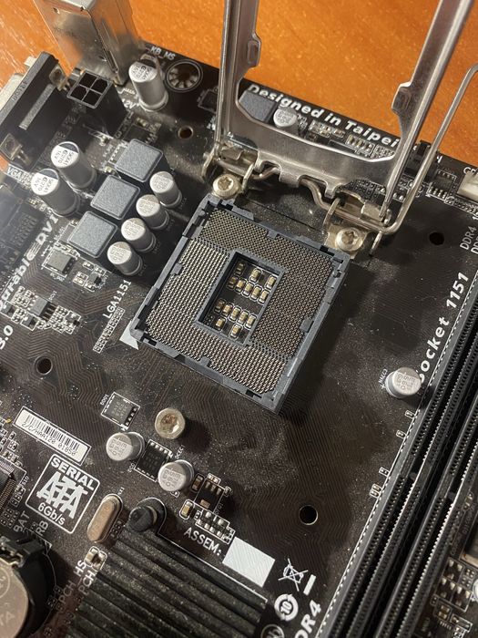 материнская плата GA-H110M-S2V soket1151 DDR4
