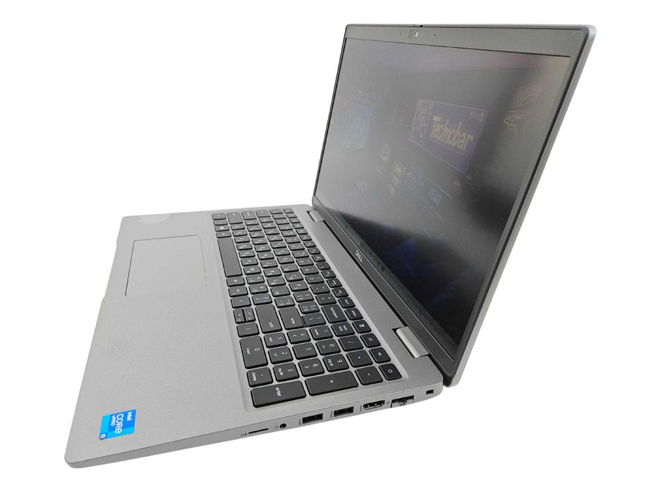 Ноутбук Dell Latitude 5520 FullHD|i5-1145G7|Iris Xe|8GB|256GB