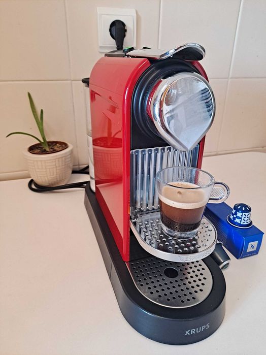 Máquina café Nespresso KRUPS CITIZ