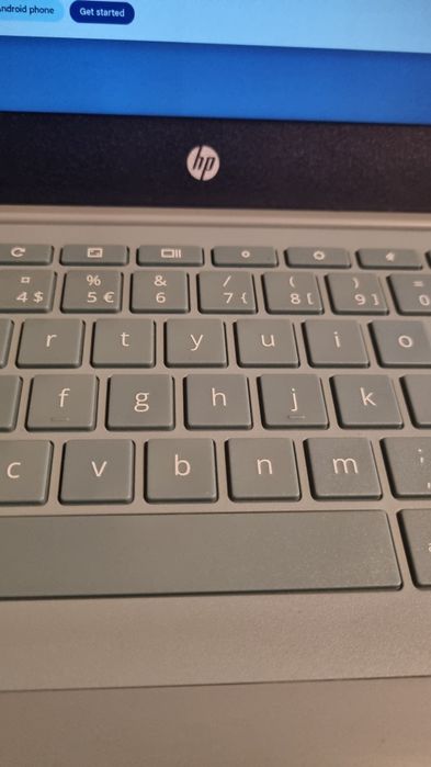 Laptop bardzo dobry stan kolor miętowy