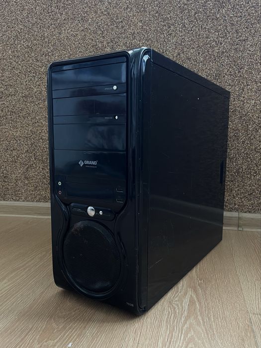 Intel Xeon E3-1240v2\16Gb Ram\Radeon Rx570 4Gb\500Gb SSD