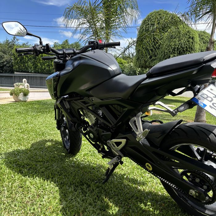 Honda cb 125r 2024 full extras