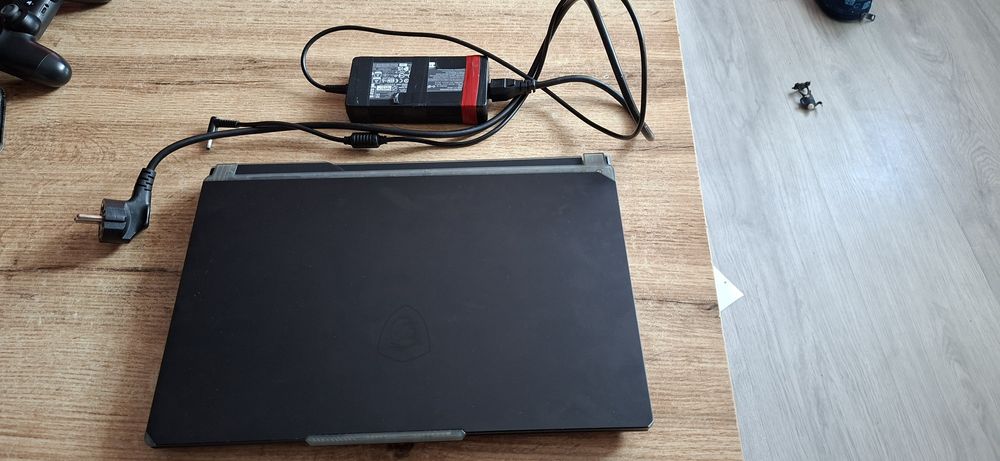 Laptop MSI Cyborg 15 A12VE
