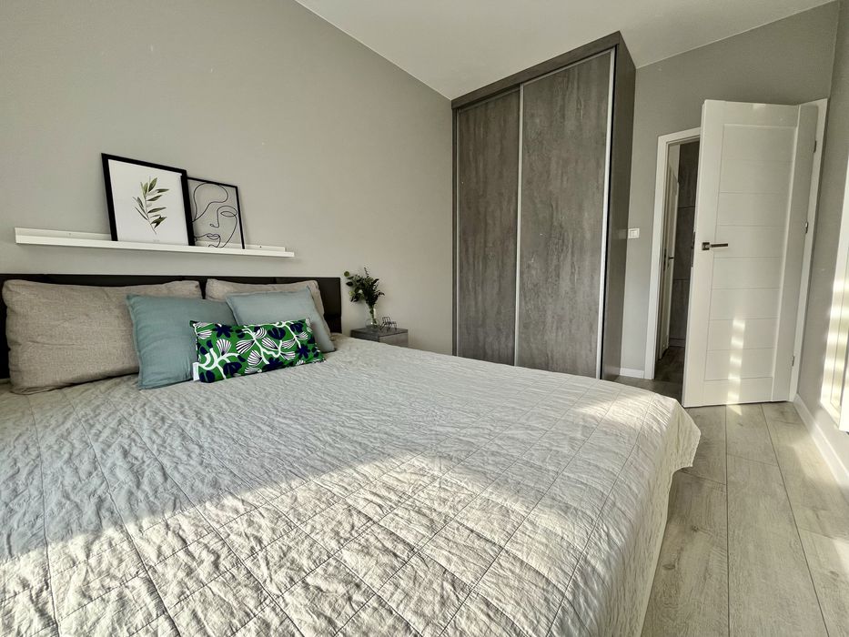 Mieszkanie 40m 2pokoje bezposrednio najem okazjonalny balkon garaz jasne wynajem