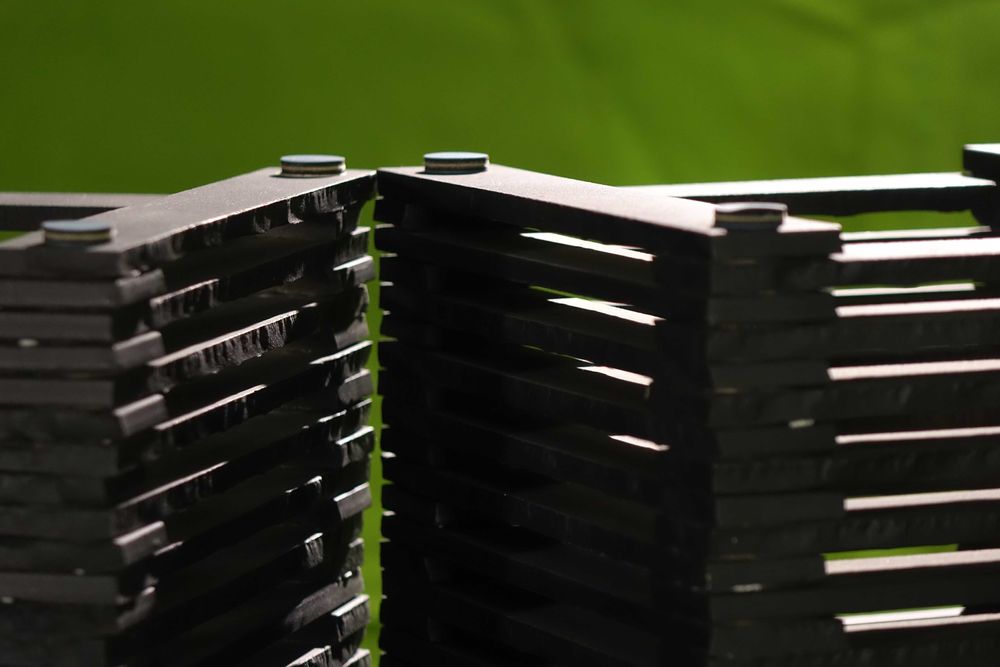 Standy ceramiczne pod kolumny Hi-Fi – ręczna produkcja