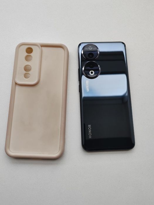 Honor 90 5G 8/256 Global в отличном состоянии