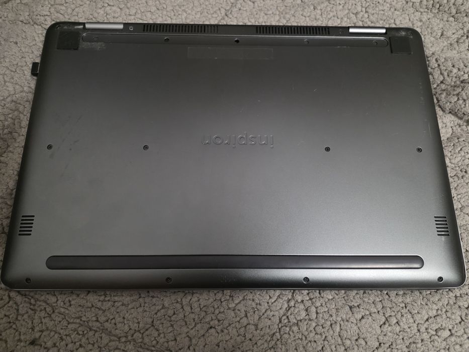 Dell Ispirion 17 7779