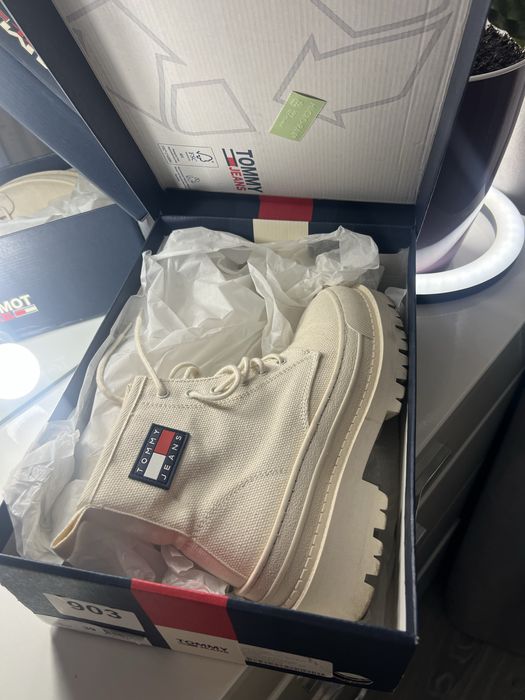 Чоботи tommy hilfiger