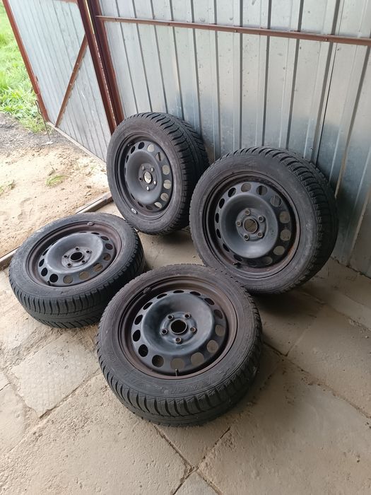 Koła felgi stalowe R16 opony zimowe Skoda Seat 5x112