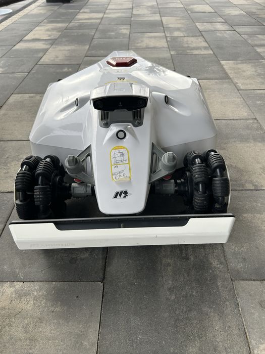 Robot koszacy Luba 2 AWD 5000