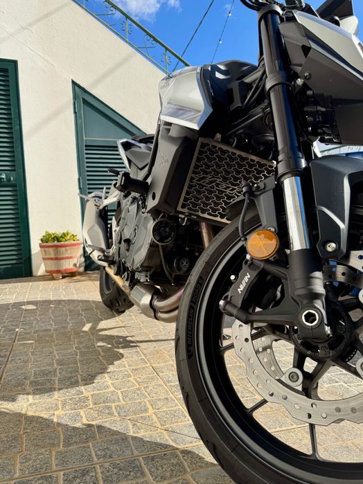 Honda CB750 Hornet 2025 35kW