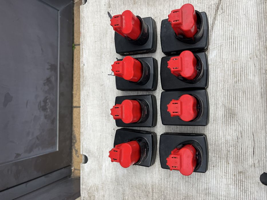 Baterie milwaukee 6.0 Ah m12 oryginalne , nie ladują się