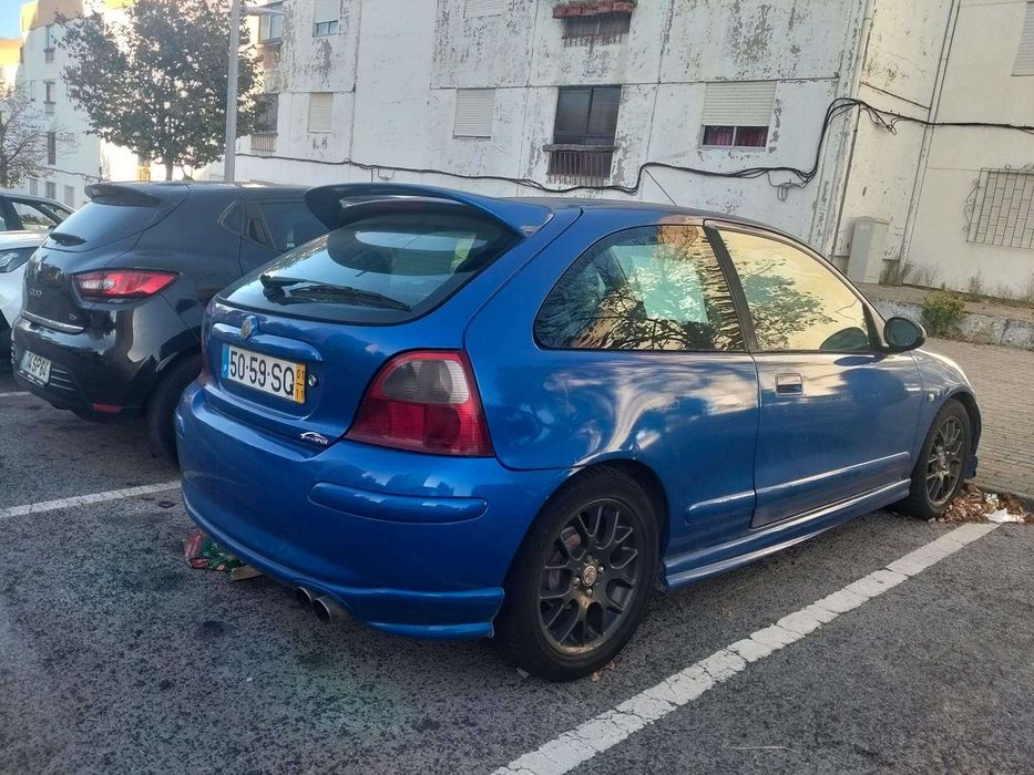 Vendo carro MG Zr 105