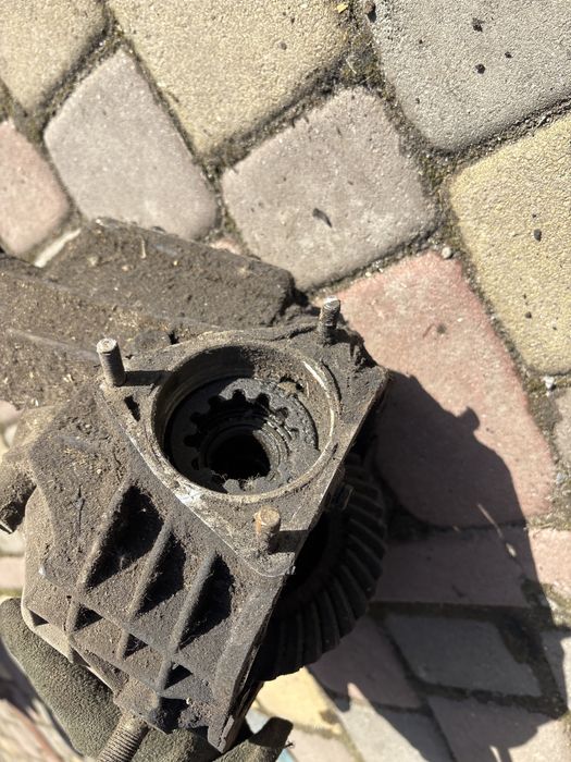 Продам два передніх моста (Нива)