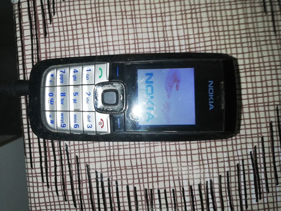 Nokia 2610 com carregador64170295752579120