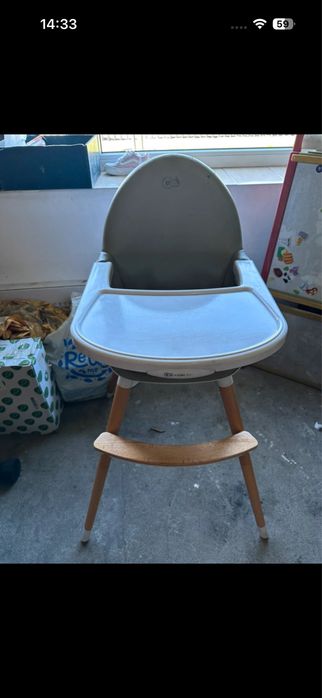 Krzeselko do karmienia kinderkraft