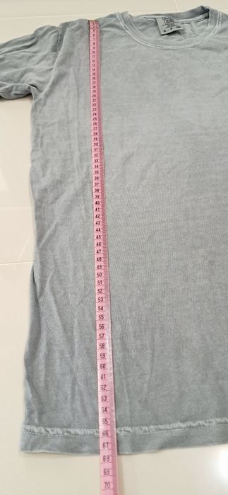 Szara bluzka przecierana Comfort colors. Skład: 100% bawełna