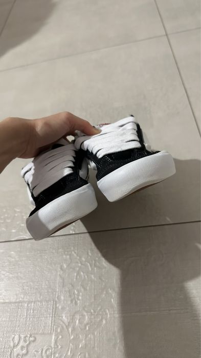 Vans knu skool в ідеальному стані