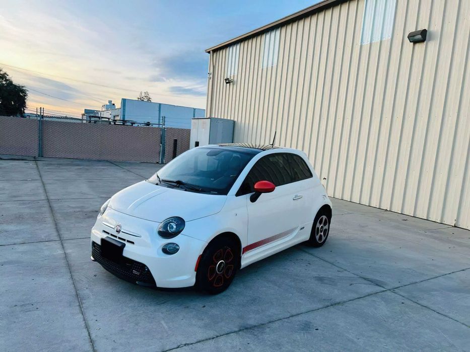FIAT 500e      2015