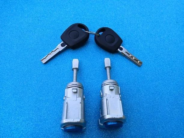 Par canhões portas Golf Bora Lupo Polo Arosa Fabia Octavia NOVO