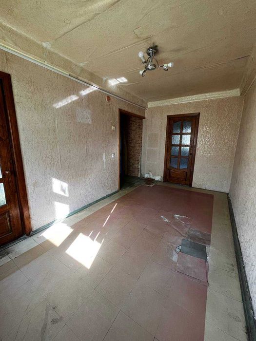 3-кімнатна квартира, 4/5 поверх, роздільне планування, Правий берег