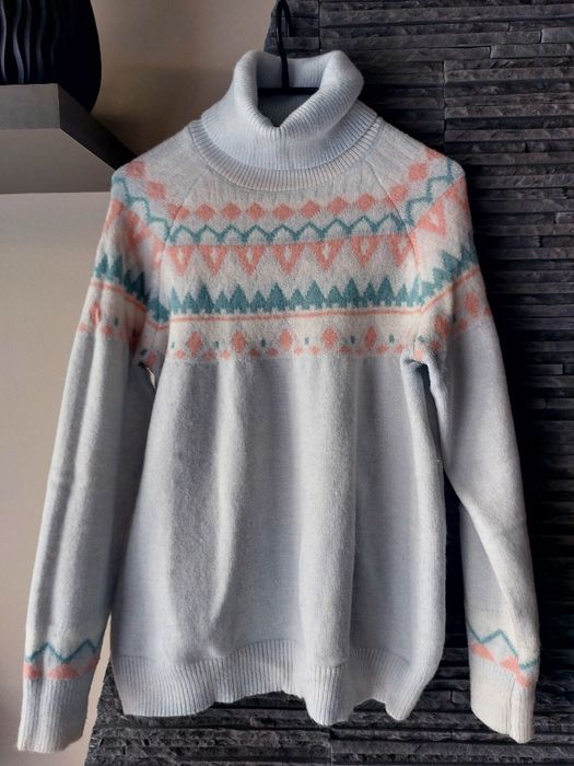 Sweterek damski uniwersalny