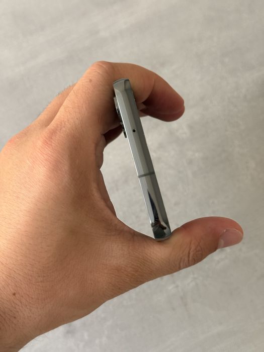 Samsung S23+ 8/512Gb Глобальна версія.