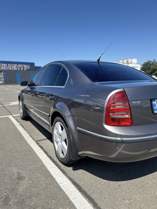 Продам шкода суперб