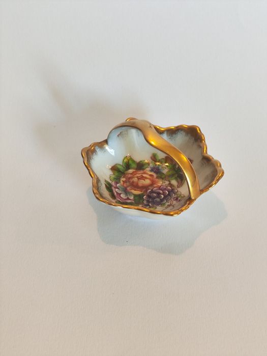 Mini cesto pintado à mão