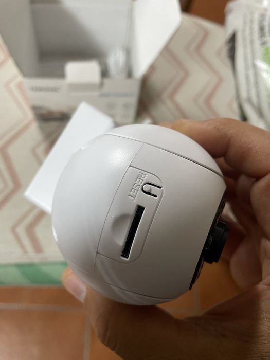 câmera de vigilância nova