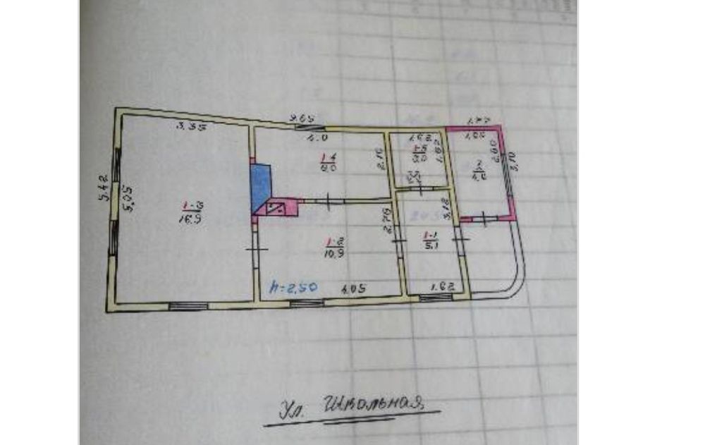 Будинок 200 км від Києва в затишному місці на станції Нові Білокорович