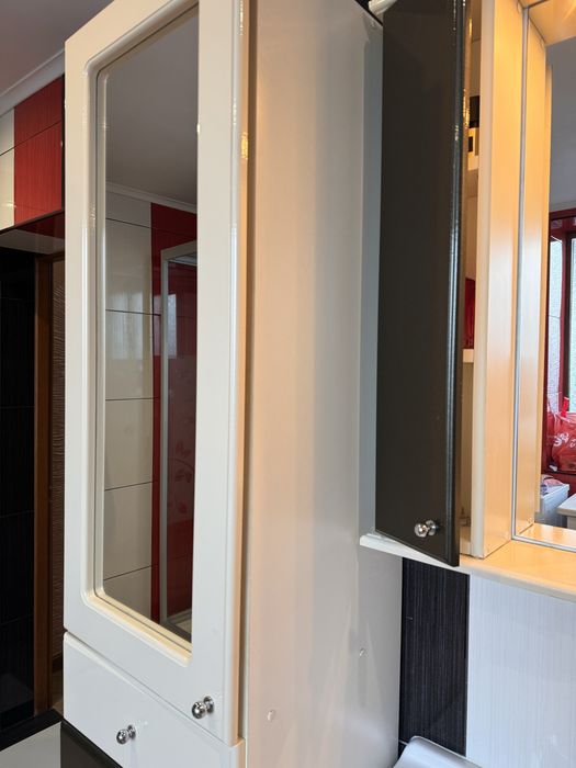 Меблі у ванну кімнату