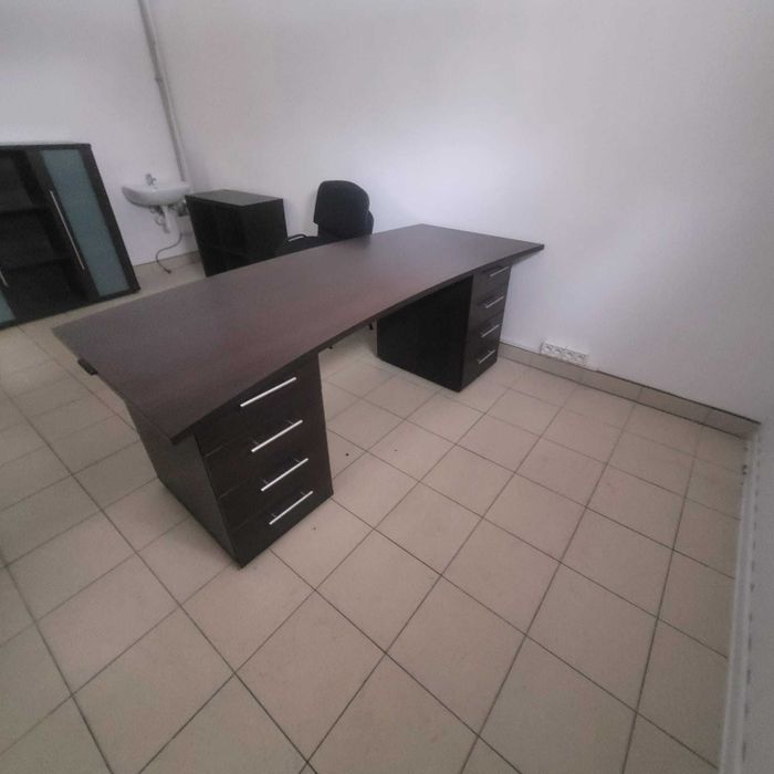 Meble biurowe zestaw