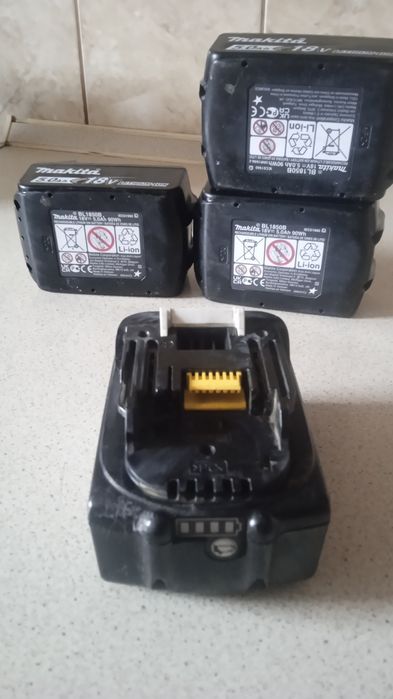 Sprzedam baterie Makita 5ah 18v Mogilno • OLX.pl