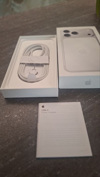 iPhone type-c to type -c