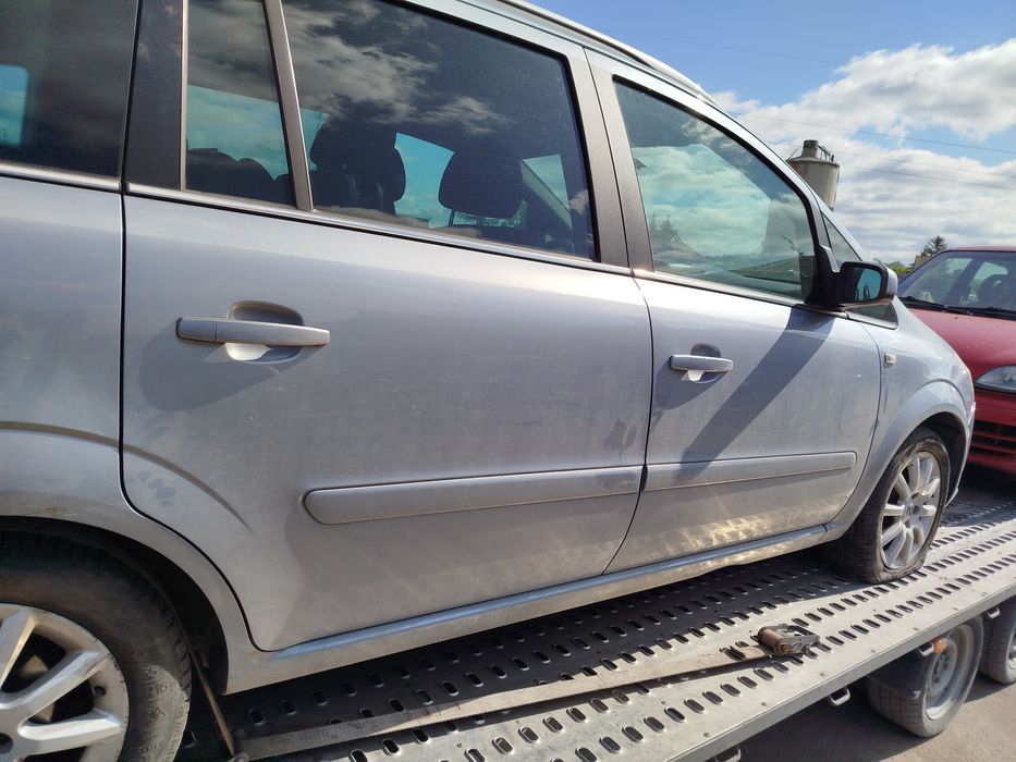 Zafira B Z163  drzwi lewe przód przednie kompletne stan bdb wysyłka