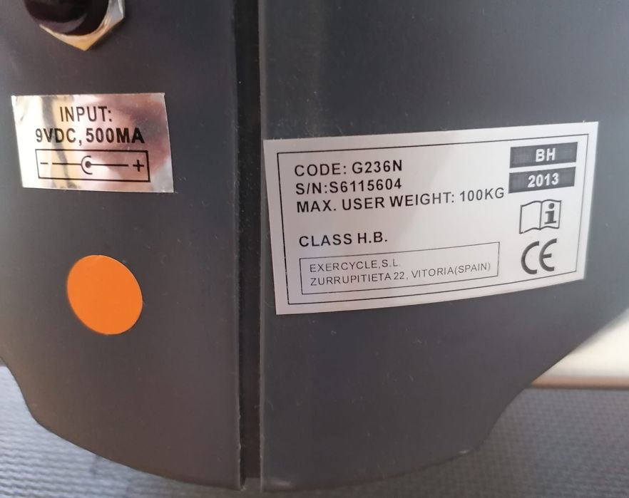Bicicleta elíptica BH G236 NDE/14 programas.. Como NOVA!
