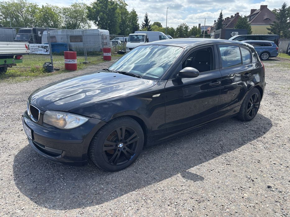 Bmw e87 116i 122 km 2008 rok