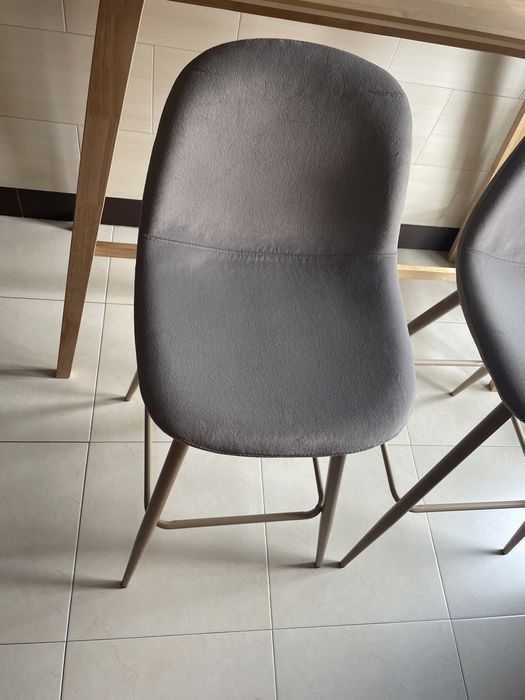 Banco alto em veludo glamm