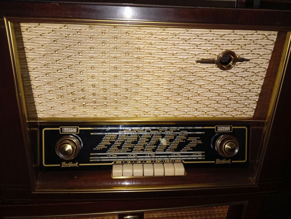 Radio antigo vintage