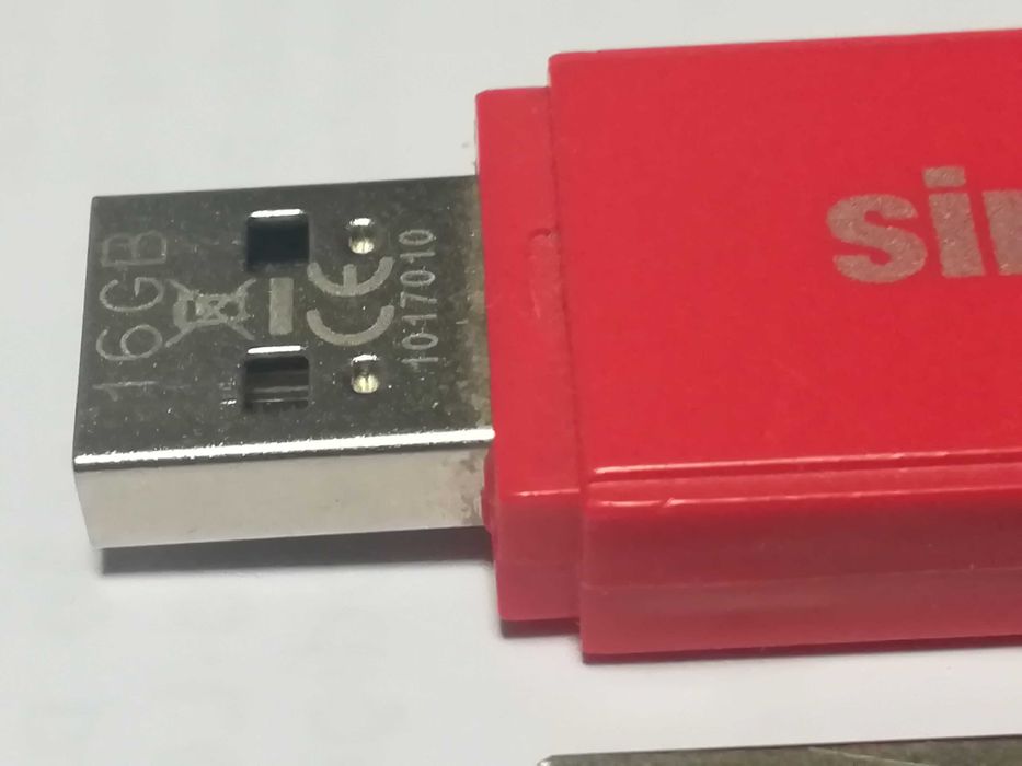 16GB Flash Drive