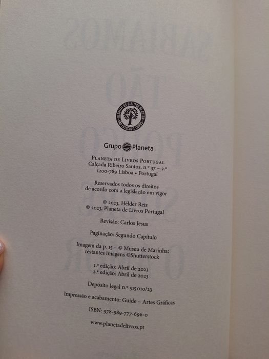 Sabíamos Tão Pouco Sobre o Amor - Hélder Reis