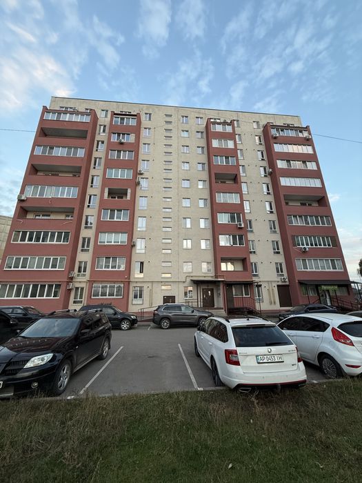 Продам квартиру Песочин