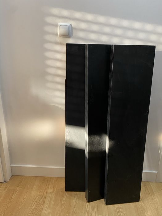 Prateleiras ikea lack