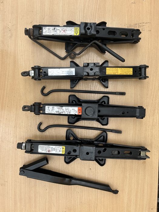 Домкрат на електрички Toyota BZ4X BYD Song Tang Tesla Y X VW ID 4 5 6