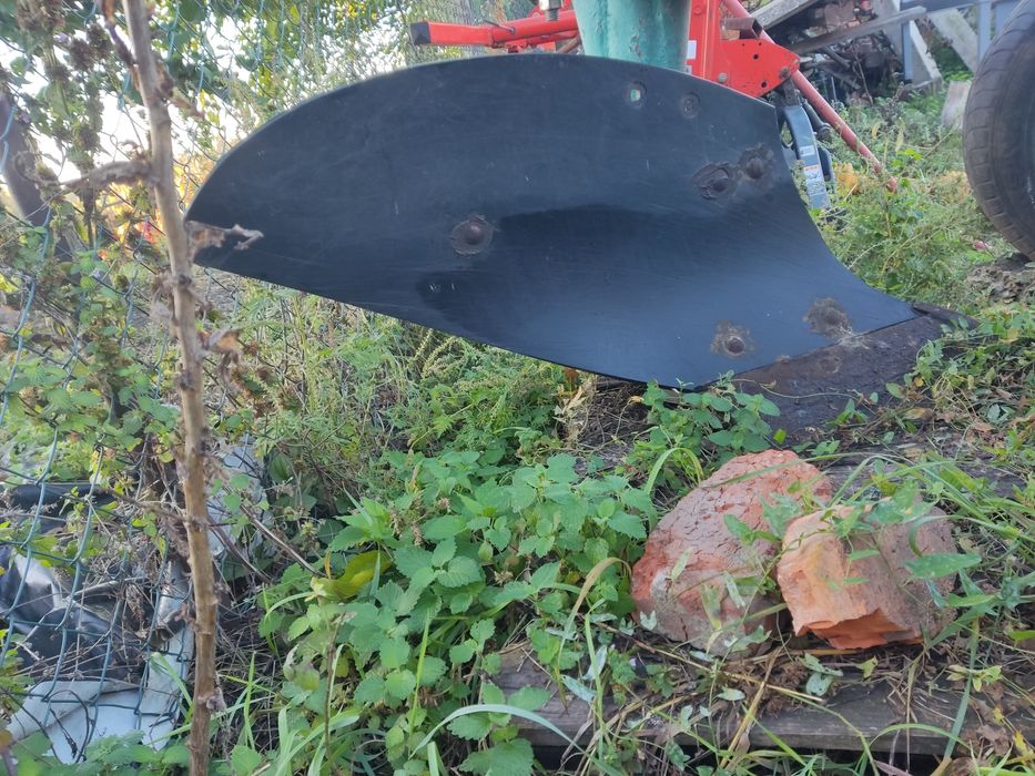 Плуг Бомет 2/35см